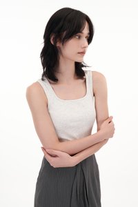 Karla Padded Top in Heather Grey