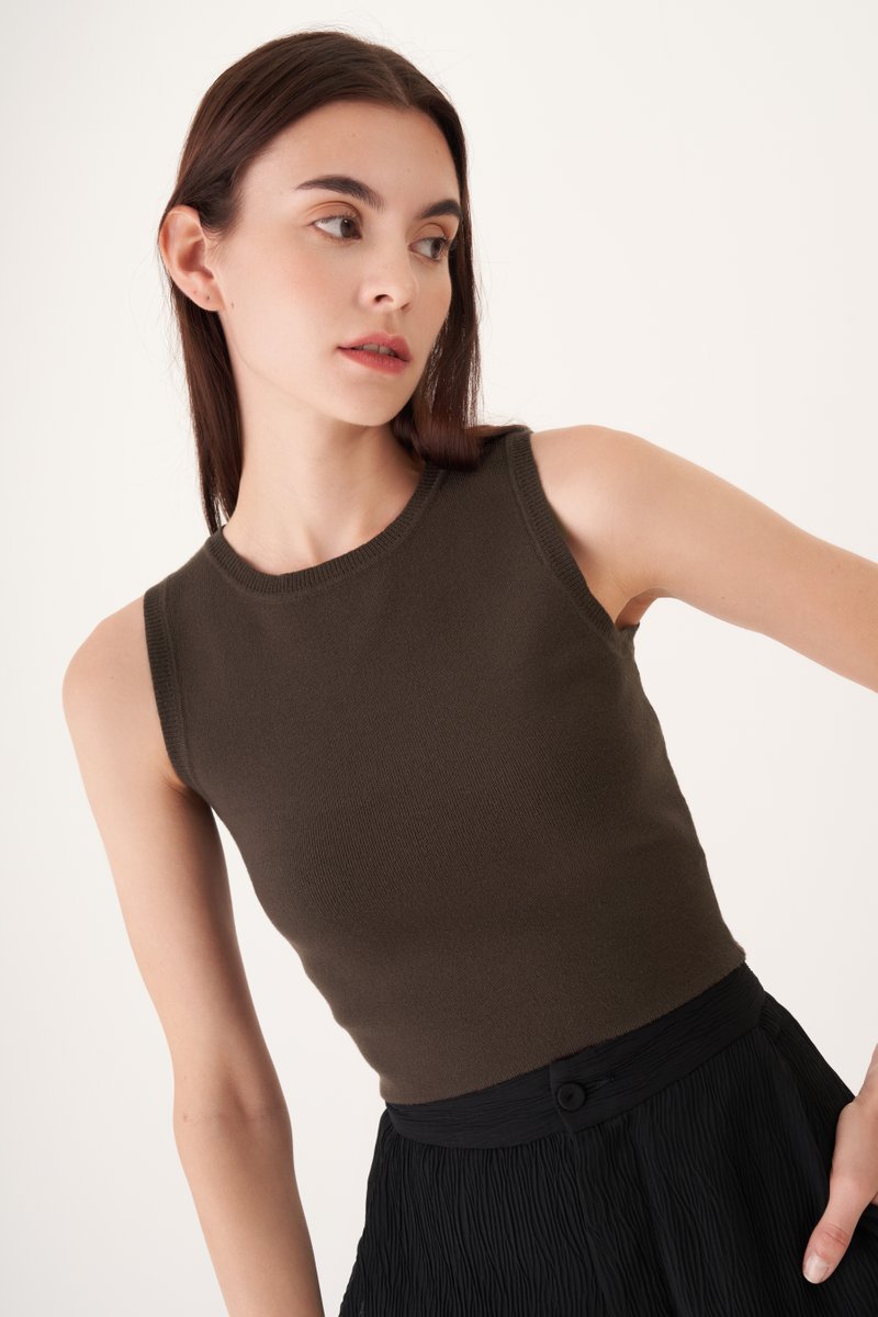 *Restock* Marco Knit Crop Top