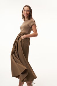 Paula Dress in Brown