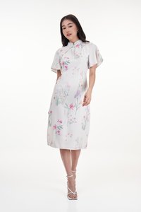 Xin Qipao in Blossoms Reverie