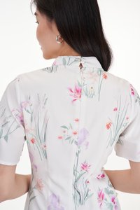 Xin Qipao in Blossoms Reverie