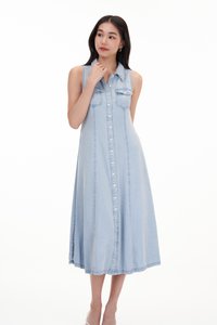 Zana Denim Dress in Light Wash